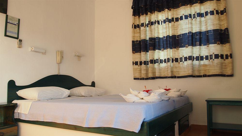 Homer'S Inn Hotel Chora  Esterno foto