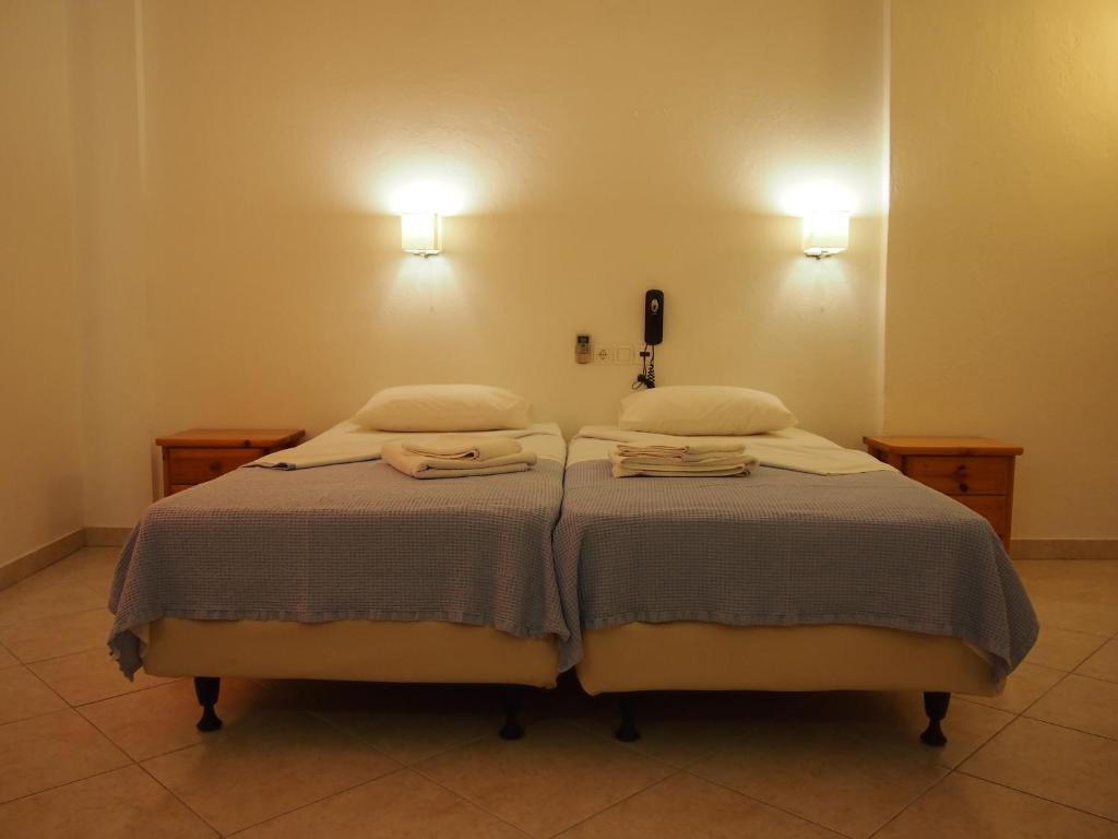 Homer'S Inn Hotel Chora  Esterno foto